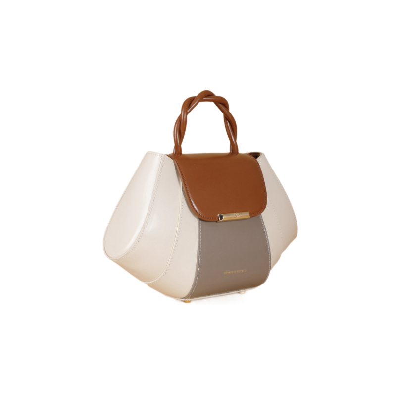 Lexington Avenue Medium Shell-shaped Leather Shoulder Bag